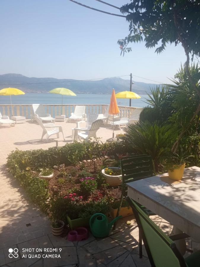 Villa Fjaba - By The Sea - With The Big Terraces & Great Sea View โตรกีร์ ภายนอก รูปภาพ