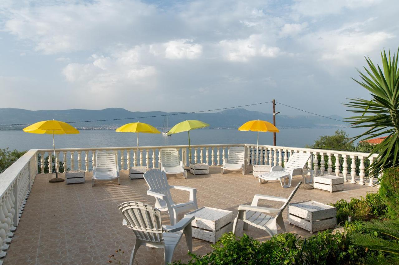 Villa Fjaba - By The Sea - With The Big Terraces & Great Sea View โตรกีร์ ภายนอก รูปภาพ