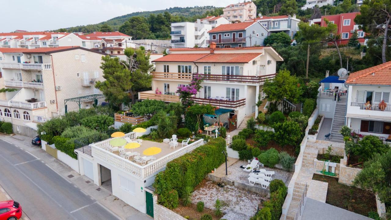 Villa Fjaba - By The Sea - With The Big Terraces & Great Sea View โตรกีร์ ภายนอก รูปภาพ