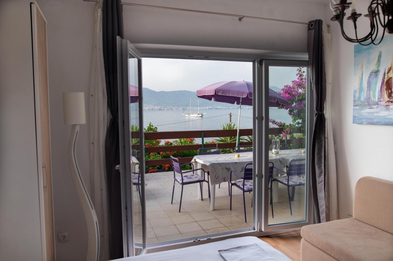 Villa Fjaba - By The Sea - With The Big Terraces & Great Sea View โตรกีร์ ภายนอก รูปภาพ