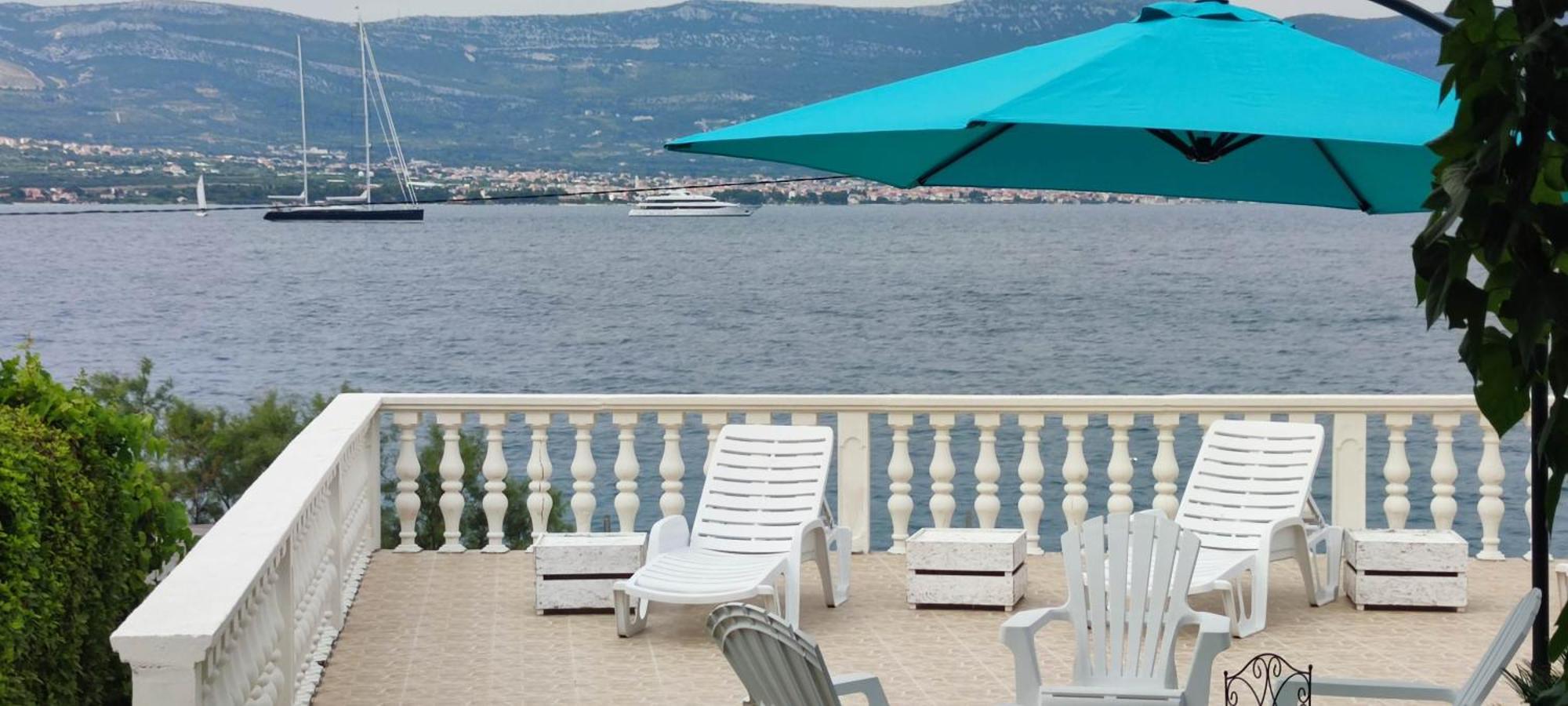 Villa Fjaba - By The Sea - With The Big Terraces & Great Sea View โตรกีร์ ภายนอก รูปภาพ